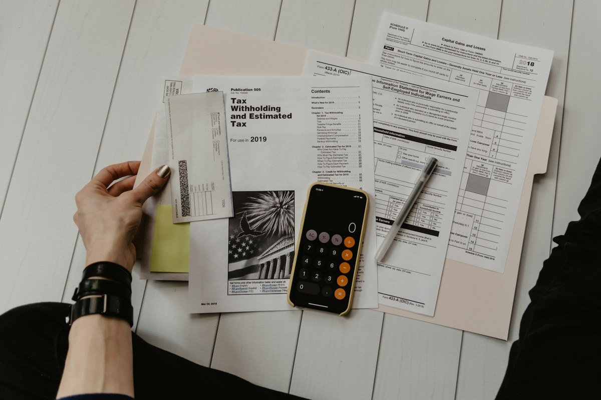 How to Report Kalshi Winnings and Losses on Your Tax Return